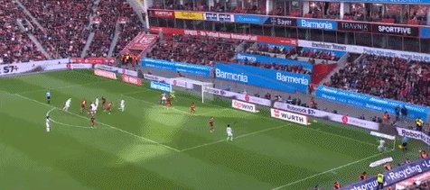 1634512253071091697.gif 拜仁2.gif