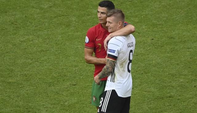 49图库官网首页-克罗斯透露与C罗对话内容:我希望葡萄牙出线