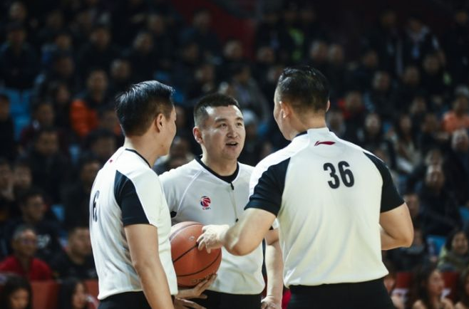 49图库官网首页-CBA半决赛4名高水平外籍裁判出炉：欧洲两人 韩国泰国各一人